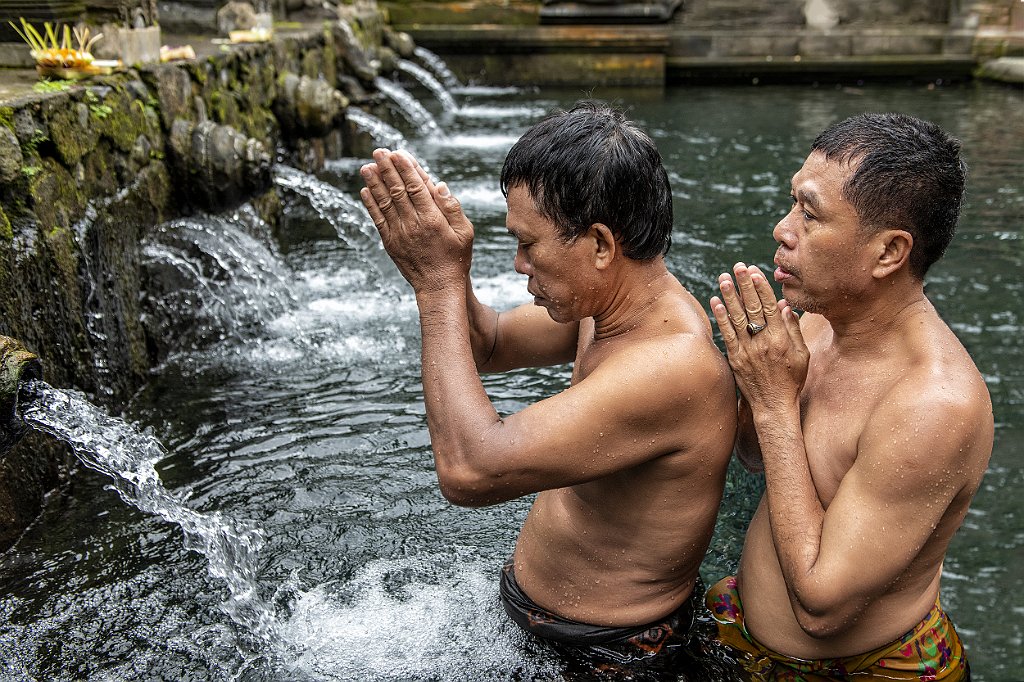 3° premio Romagnoli Daniele - La sacralità dell'acqua.jpg